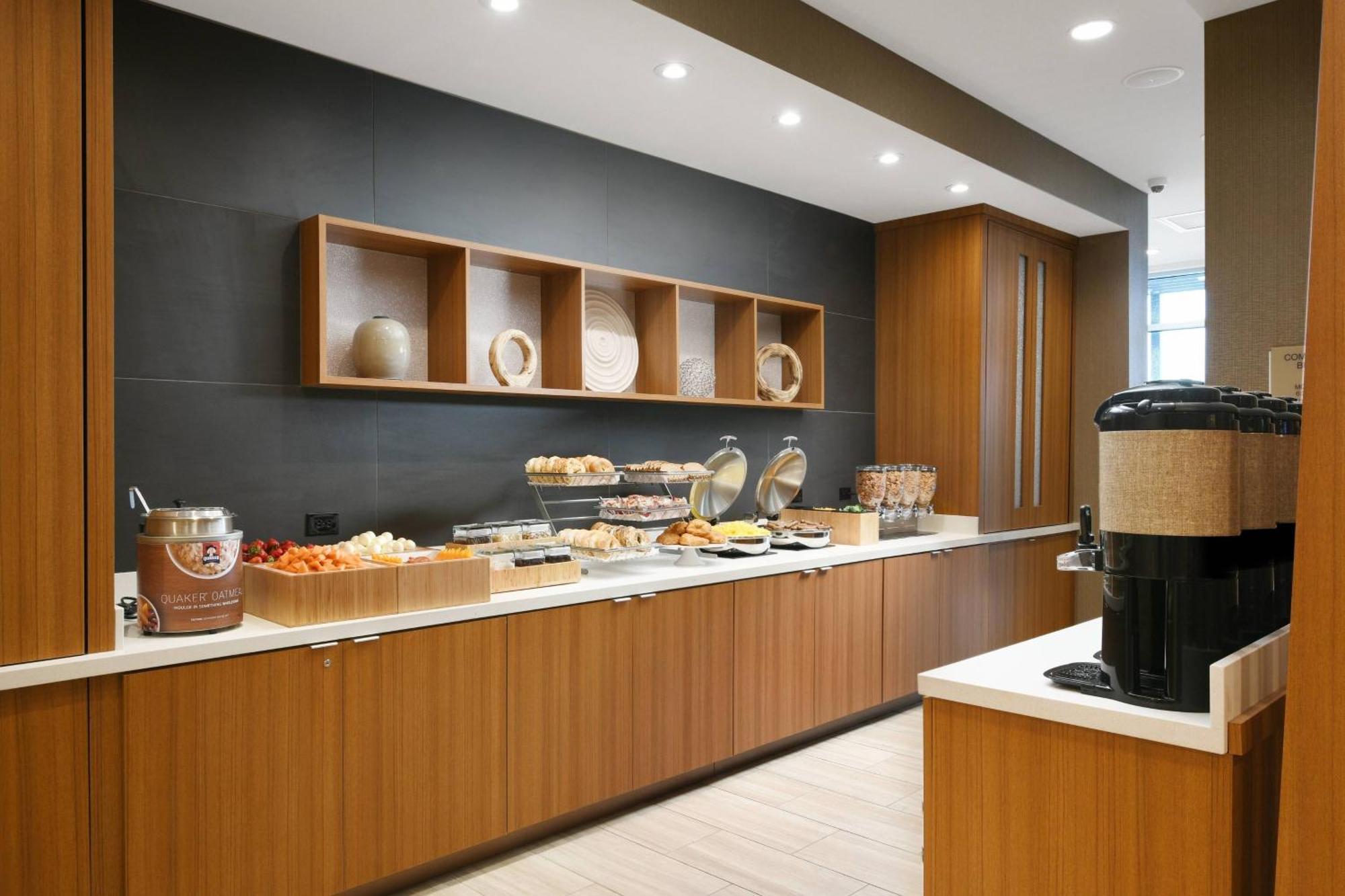 Springhill Suites Dallas Dfw Airport South/Centreport Форт Уорт Екстериор снимка